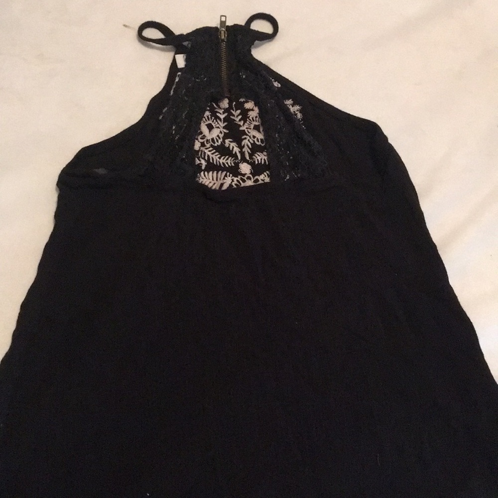 Halter - Picture 2 of 2